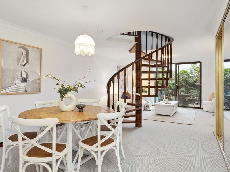 4/373 Barker Road, Subiaco