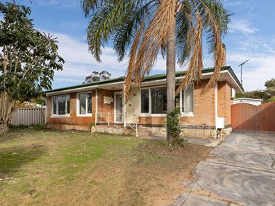 13 Langridge Crescent, Orelia WA 6167