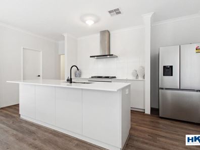 94 Lakefield Drive, Brabham WA 6055