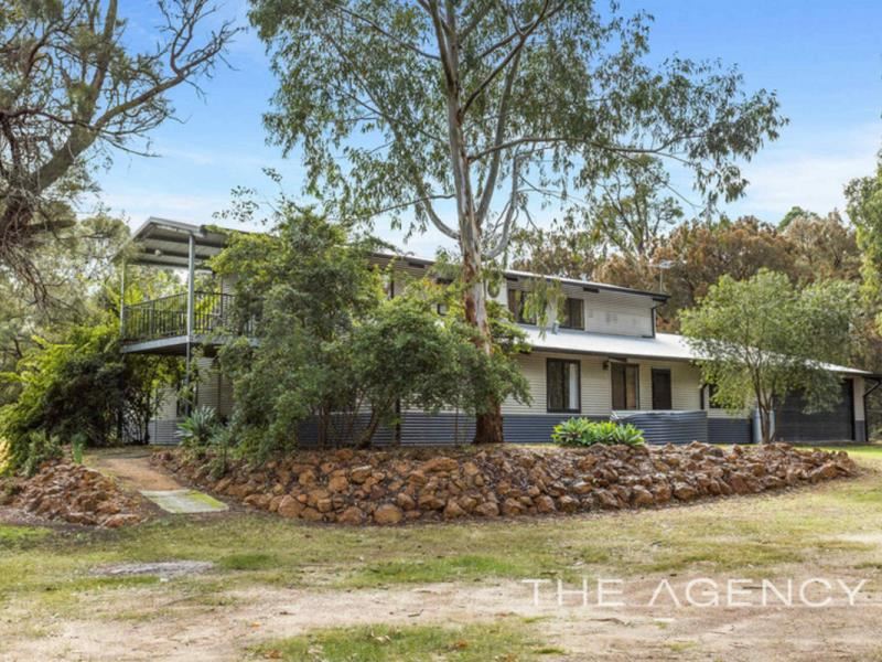 32 Grassy View, Gidgegannup WA 6083