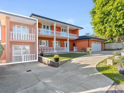 123 Roberts Street, Joondanna WA 6060