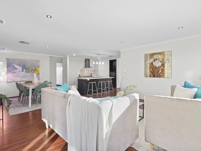 13 Napoli Avenue, Piara Waters