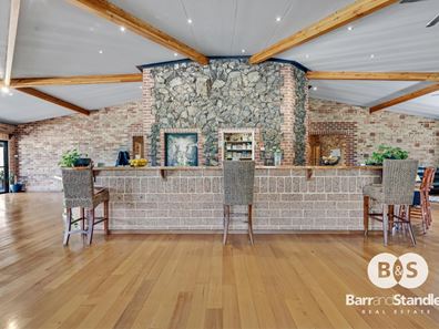 555 Riverdale Road, Cookernup WA 6219