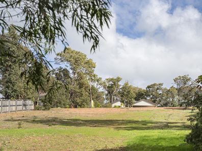 16 Holly Place, Cowaramup WA 6284