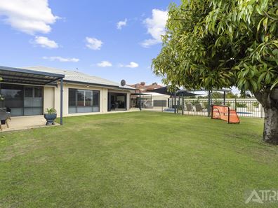 12 Glen Iris Drive, Jandakot WA 6164