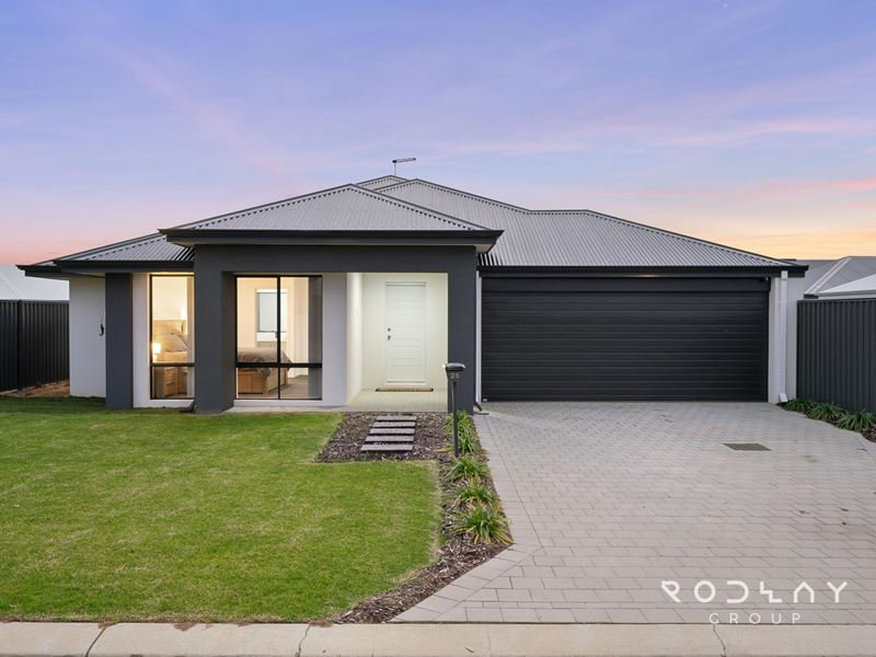 25 Woomera Gra, Byford WA 6122