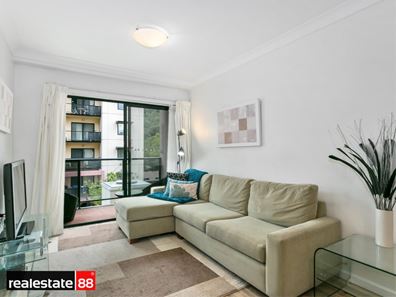 202/126 Mounts Bay Road, Perth WA 6000