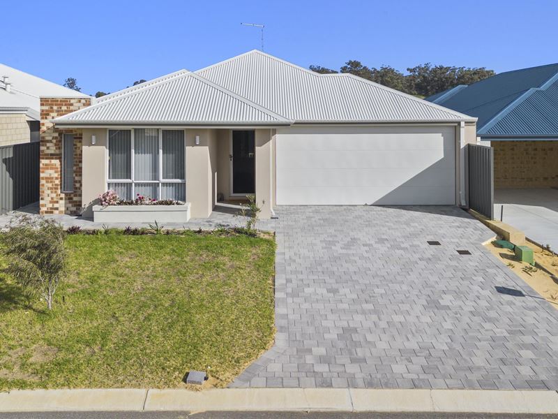5 Biltmore Street, Lakelands