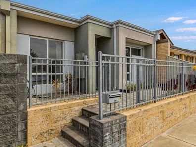 21 Talisker Bend, Golden Bay WA 6174