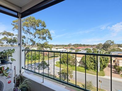 25/40 Pollard Street, Glendalough WA 6016