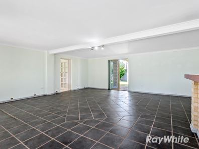 12 Correas Street, North Yunderup WA 6208