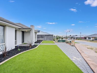 122B Brixton Crescent, Ellenbrook WA 6069