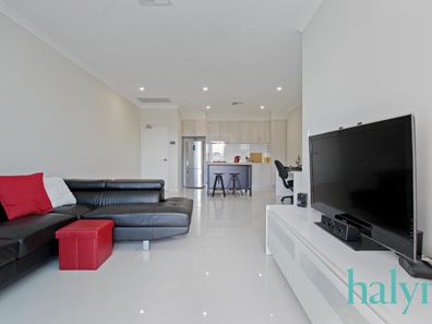 8/2 Edward Street, Perth WA 6000