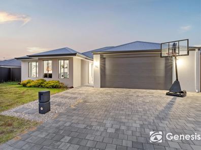 15 Laperla Street, Piara Waters WA 6112