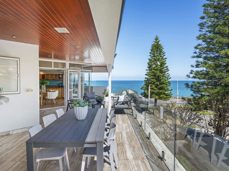 69A West Coast Drive, Watermans Bay