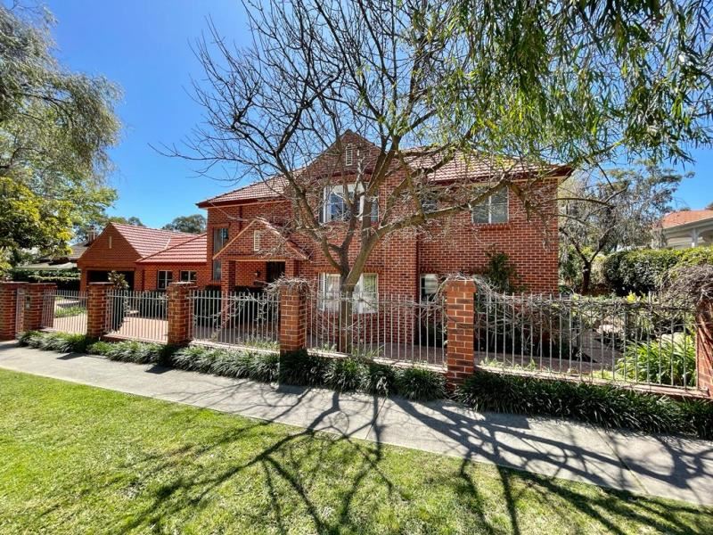 41B Irvine Street, Peppermint Grove WA 6011