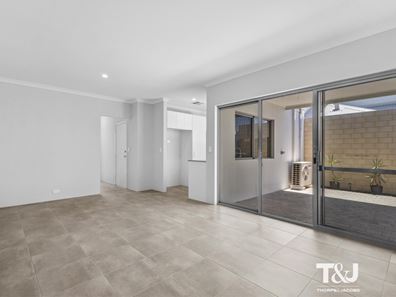 9B Halley Street, Innaloo WA 6018