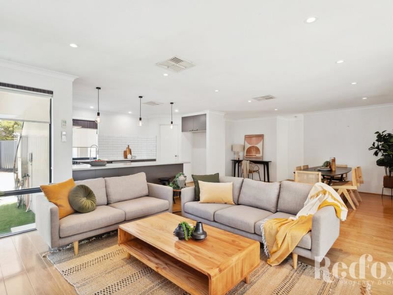 50A Grand Promenade, Bayswater