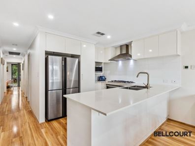 19 Gadd Street, Success WA 6164