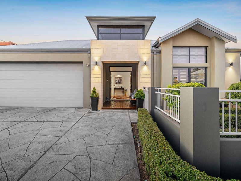 28 Honeymyrtle Turn, Stirling WA 6021