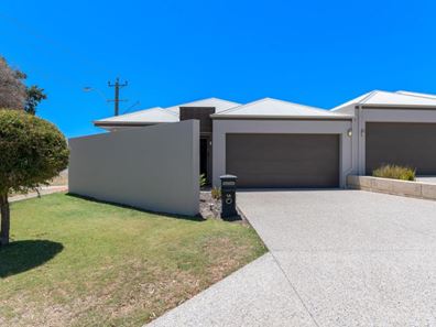 1 A Berkeley Avenue, Nollamara WA 6061