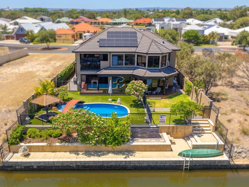 9 Portofino Crescent, Pelican Point WA 6230