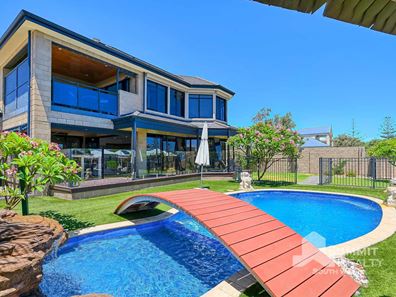 9 Portofino Crescent, Pelican Point WA 6230