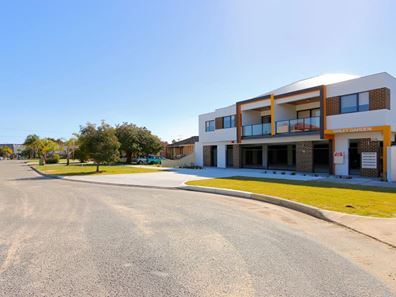 8/28 Johnsmith Street, Morley WA 6062
