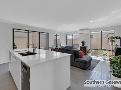 55 Beckwith Loop, Haynes WA 6112