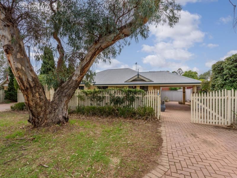 8/32 Holmesdale Road, Woodbridge WA 6056