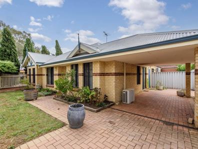 8/32 Holmesdale Road, Woodbridge WA 6056