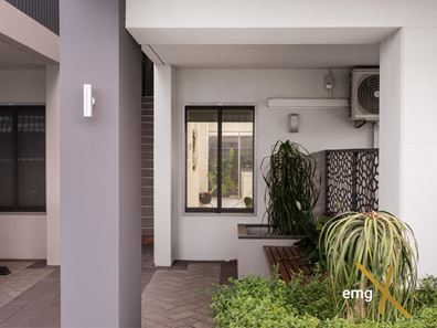 3/245 Wright Street, Cloverdale WA 6105