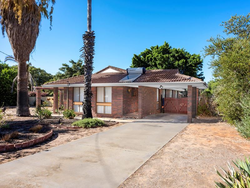 28 Crowtherton Street, Bluff Point WA 6530
