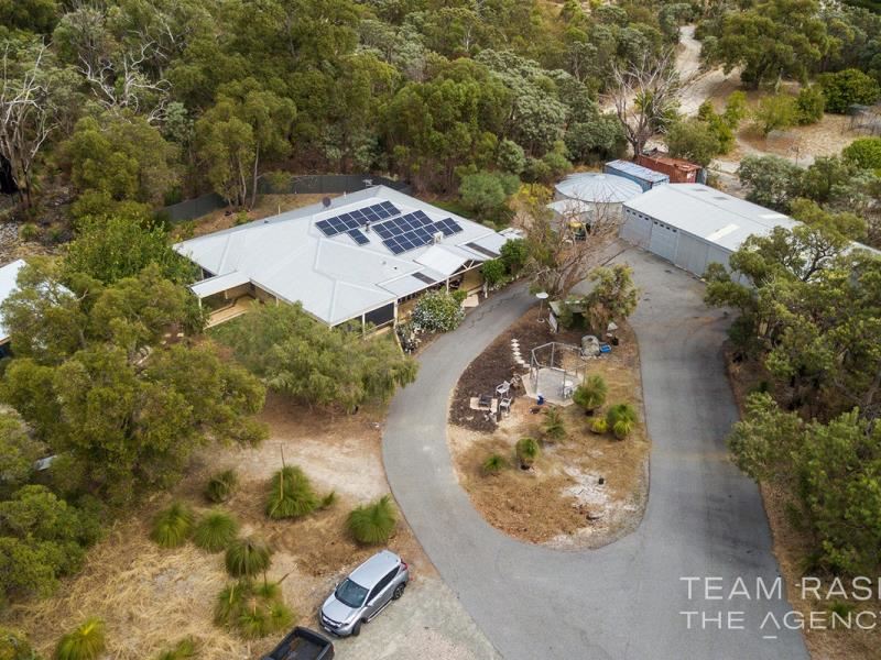 14 Barker Road, Wellard WA 6170