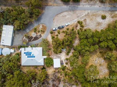 14 Barker Road, Wellard WA 6170