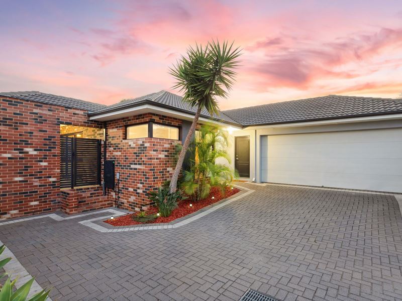 75A Grand Promenade, Bedford