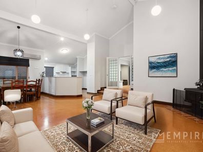 23 Pioneer Drive, Yangebup WA 6164
