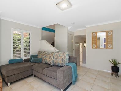 3/7 Waterloo Street, Joondanna WA 6060