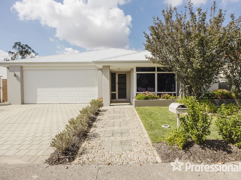 24 Edgecombe Pass, Aveley