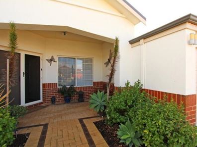 5 Wistful Parade, Aveley WA 6069