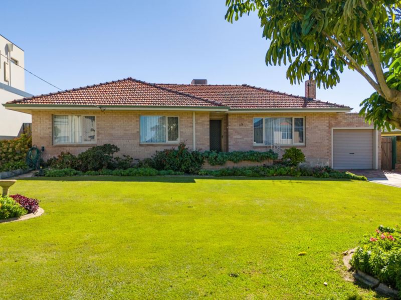 15 Elabana Crescent, Dianella