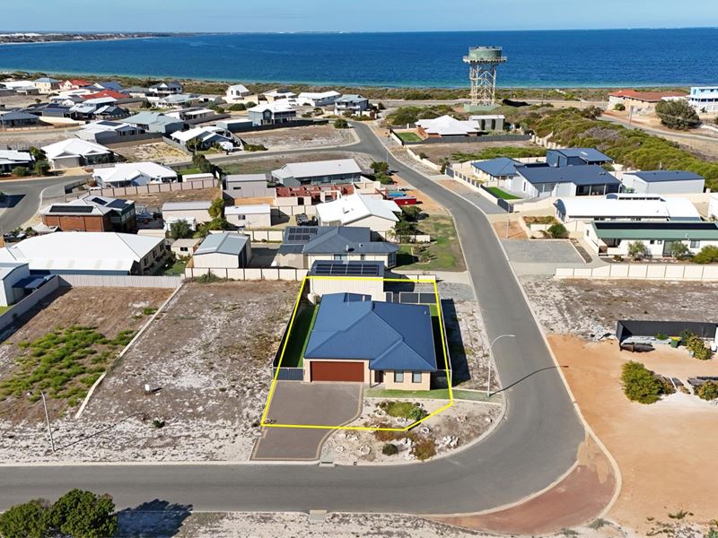 22 Craike Way, Green Head WA 6514