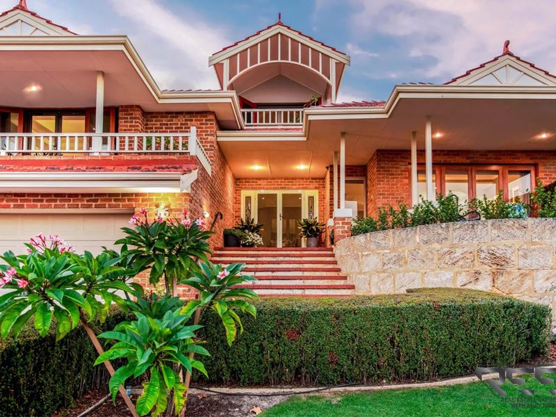 16 Peak View, Canning Vale