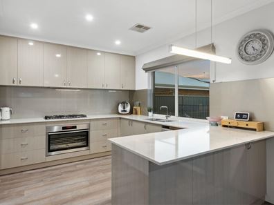 16 Hertford Street, Caversham WA 6055