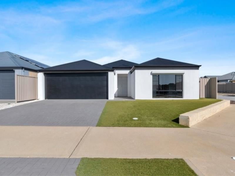 64 Brandeis Grove, Karnup