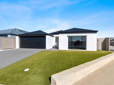 64 Brandeis Grove, Karnup WA 6176
