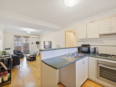24/22 Nile Street, East Perth WA 6004