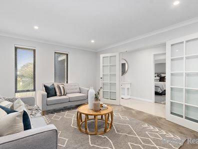 19 Merrion Ramble, Canning Vale WA 6155