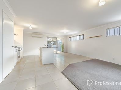 21A Logue Street, Waroona WA 6215