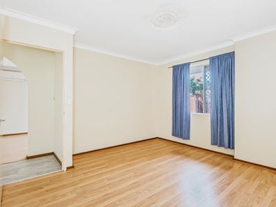 215B Orrong Rd, Rivervale WA 6103